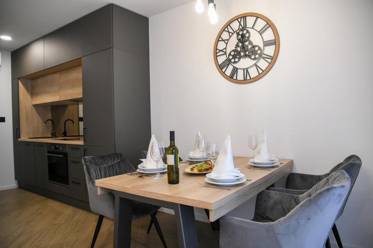 Luxury Apartment Knezovic Синь Экстерьер фото